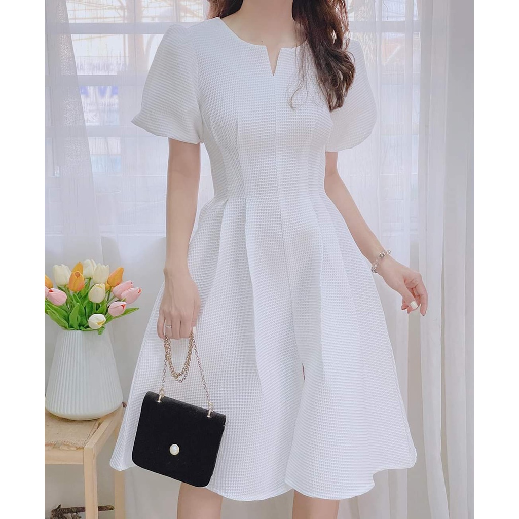 Đầm dự tiệc xòe bồng cổ xẻ sang trọng Miena Dress [KÈM ẢNH THẬT]