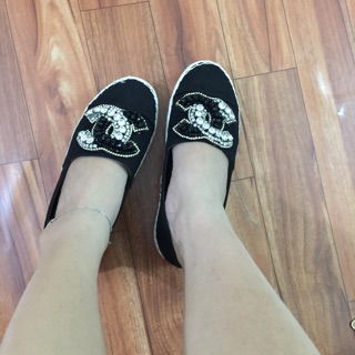 Slip on đá