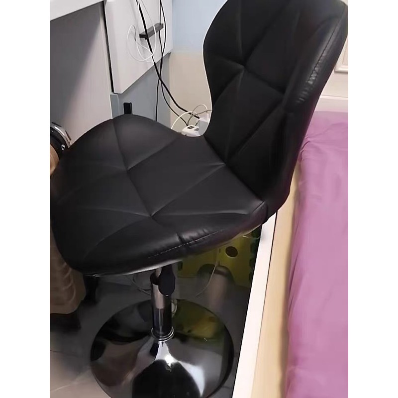 Ghế eames tam giác chân xoay .ghế làm việc-nhiu mau(tam giác bánh xe .hàng đặt không có săn) | BigBuy360 - bigbuy360.vn