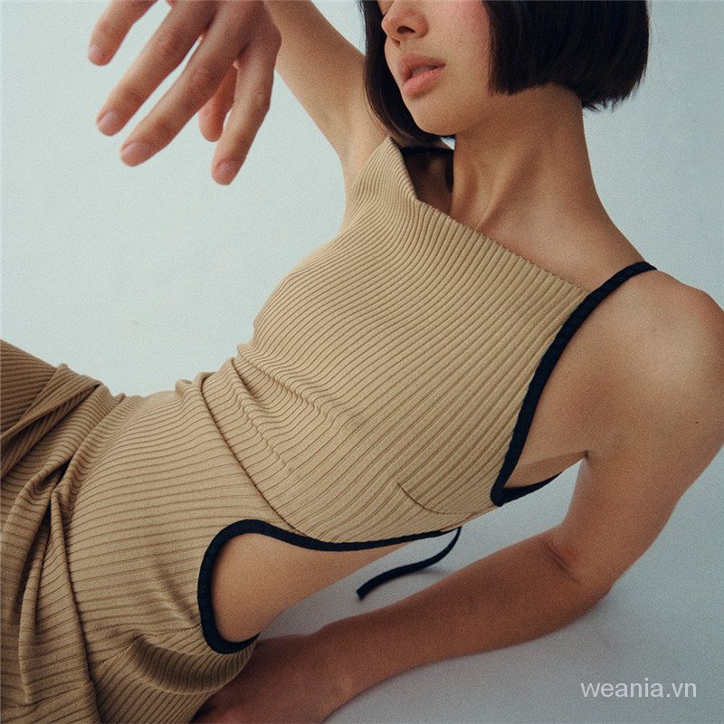 Thời Trang Đầm Sát Nách Phối Ren Hoa Thiết Kế Hở Lưng Quyến Rũ