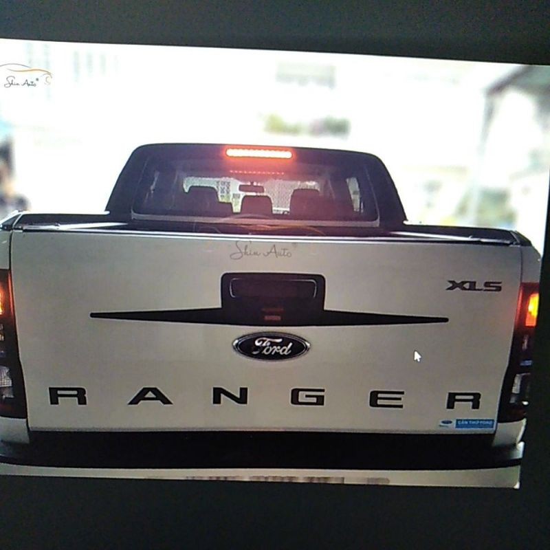 Tem dán cốp sau xe ranger đời cũ loại 3lớp cao cấp