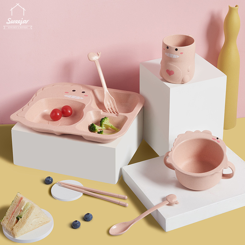 Cốc/Tô/Dĩa + muỗng + nĩa + đũa SWEEJAR chất liệu rơm lúa mì thiết kế hình khủng dễ thương cho bé