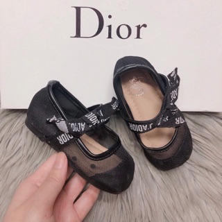 Giày búp bê dior