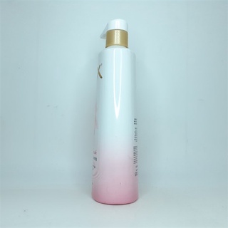 Sữa tắm Lux Soft Touch 530g