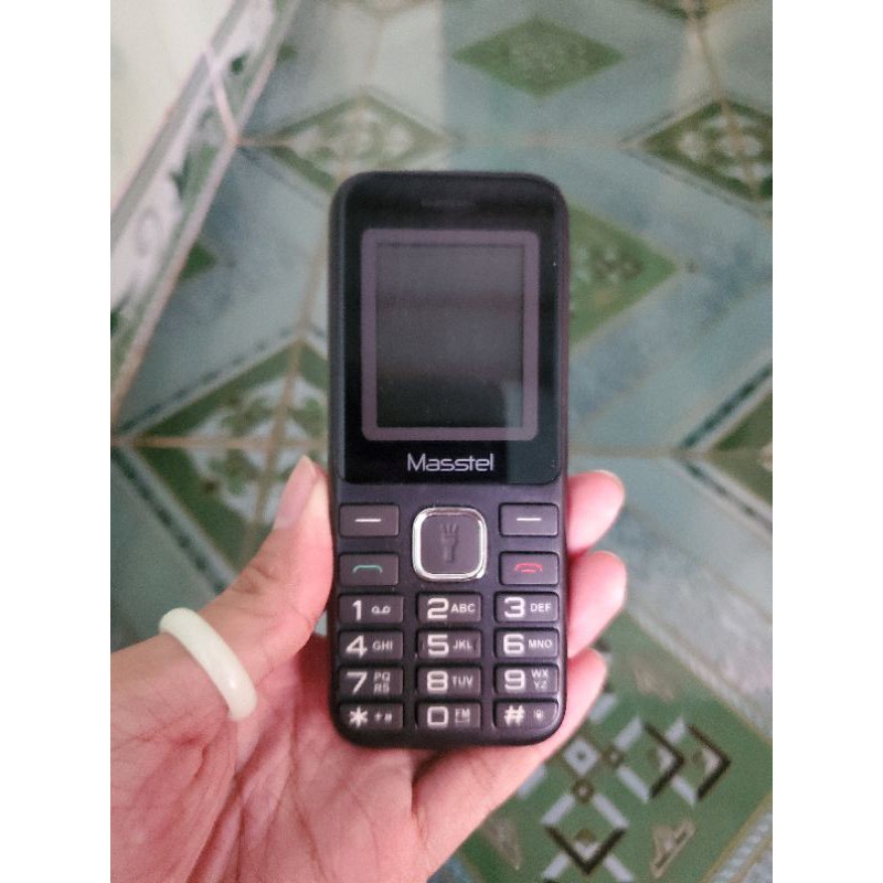 điện thoại Masstel izi 112 nguyên zin óc đít