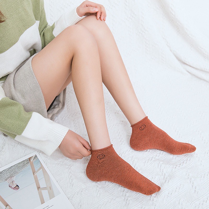 Vớ Tất Cổ Xoăn Mặt Cười 13 màu dành cho cả nam và nữ MRSOCKS - VN024