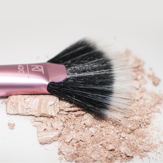 Set cọ Real Techniques Artist Essentials