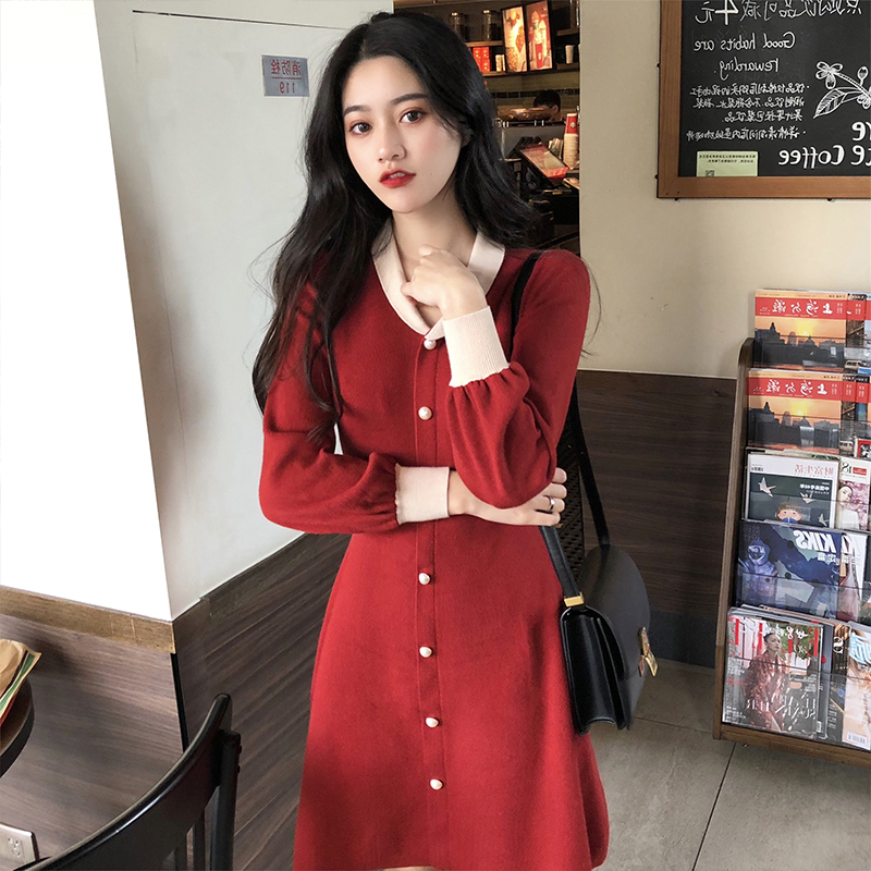 Đầm tay dài xẻ cổ chữ V phong cách thời trang Pháp 2020 | BigBuy360 - bigbuy360.vn
