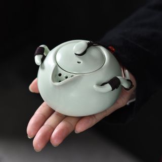 Bộ tách trà bằng gốm