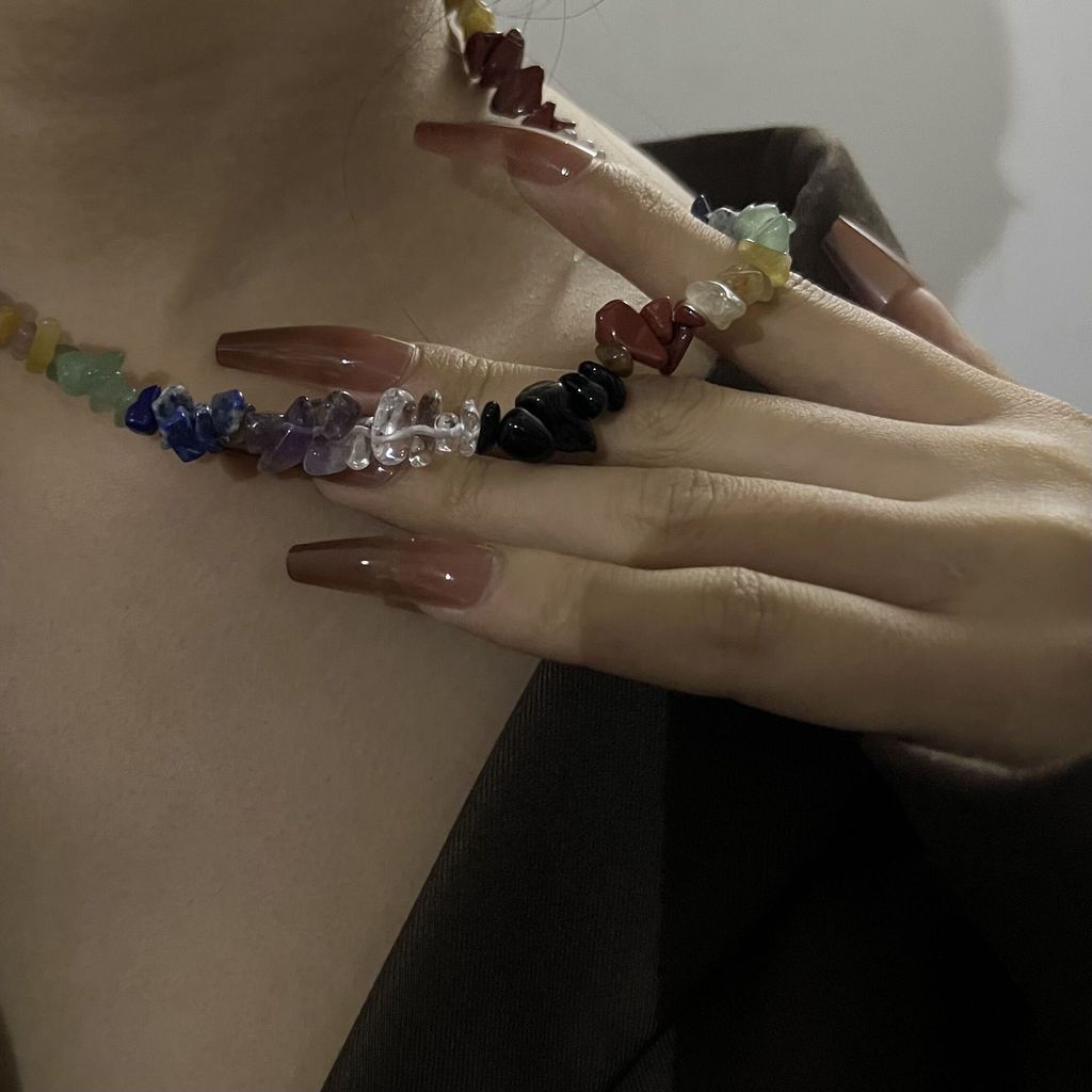 Vòng cổ xâu hạt đá nhiều màu sắc cho nữ