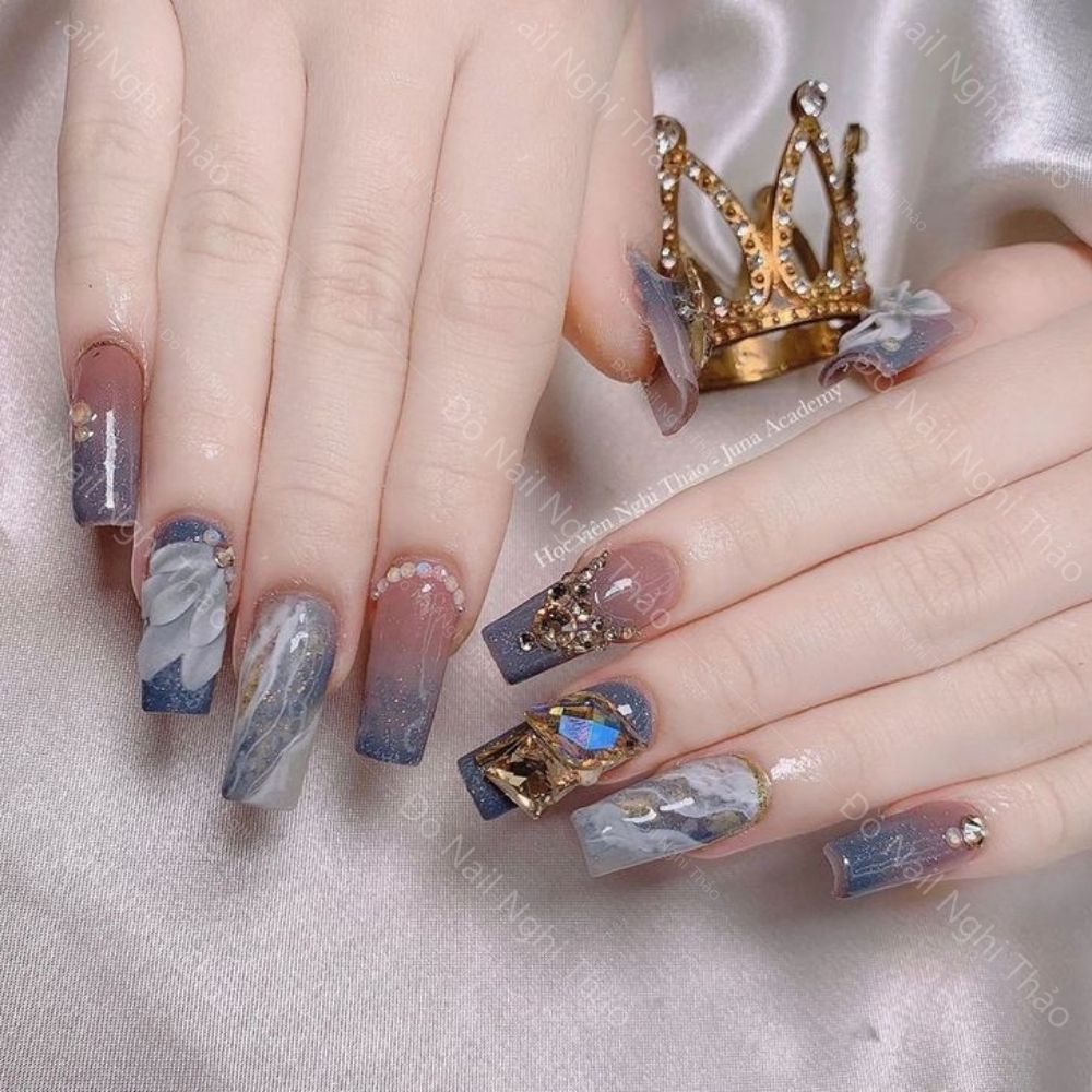 Dao cắt bột nail