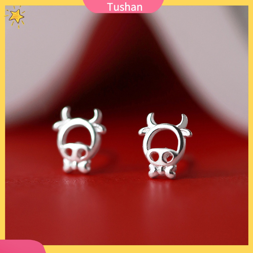 1 Đôi Bông Tai Hình Gia Súc Thời Trang