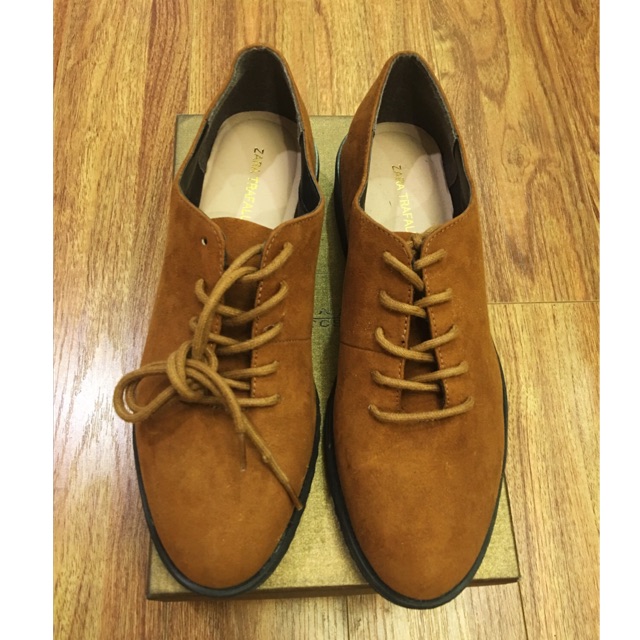 Pass giày da lộn Zara xuất size 38 new 100%