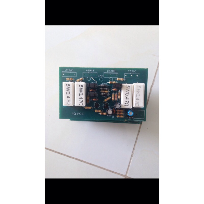 1 BO CÔNG SUẤT 4 SÒ MINI 350w