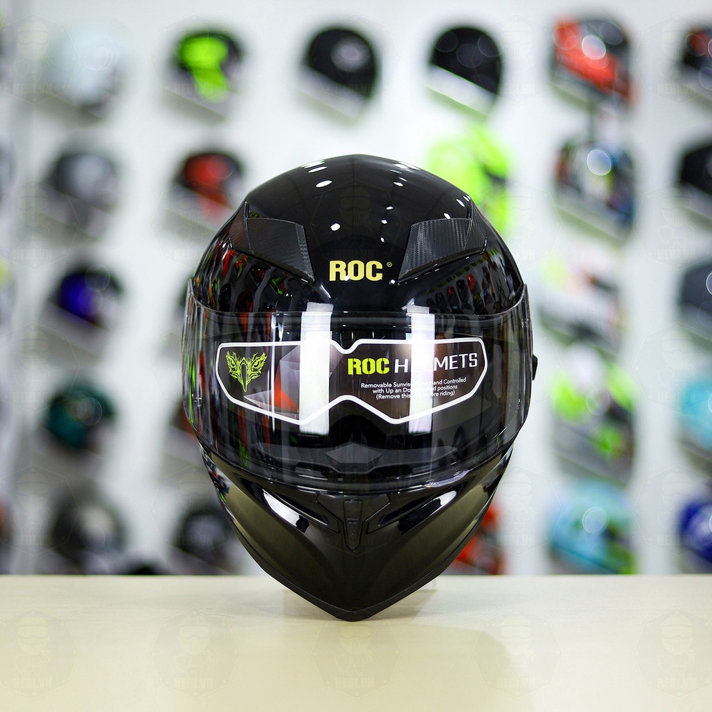 Combo Nón Fullface 2 Kính ROC 05 Kèm Kính Đen Bên Trong Và Đuôi Gió Pista