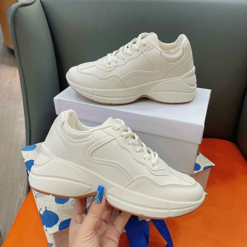 Giày thể thao nữ đơn giản nâng đế 5p nhẹ nhàng BaTa