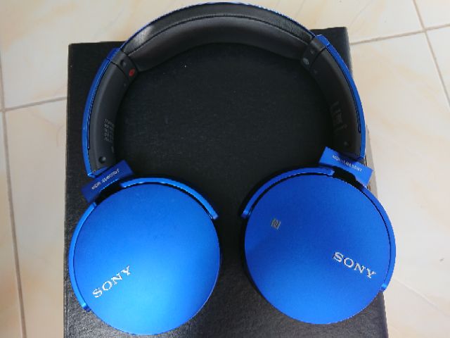 Tai nghe không dây Sony ExtraBass MDR-XB650BT