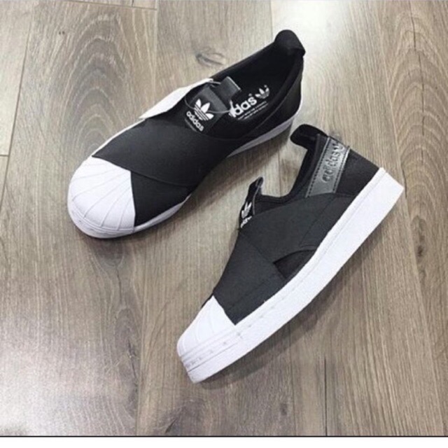 Giày slipon adidas