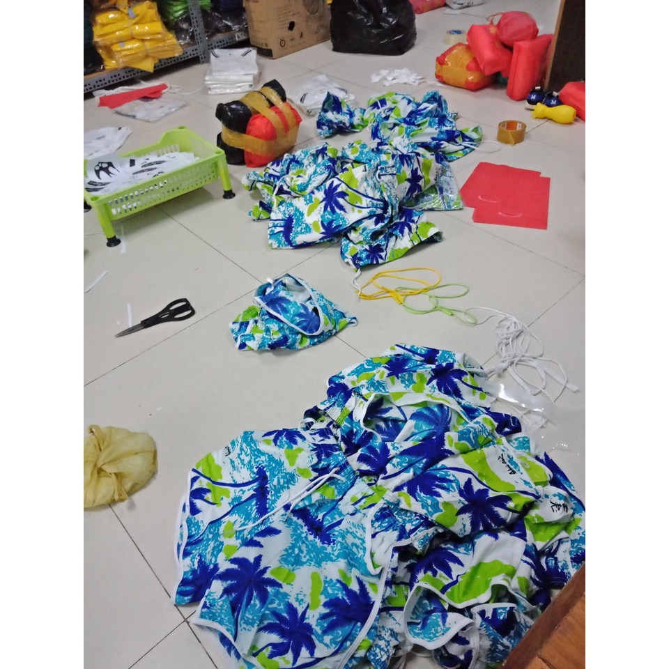 BỘ ĐI BIỂN QUẦN CÂY DỪA -  NHÓM , CÔNG TY