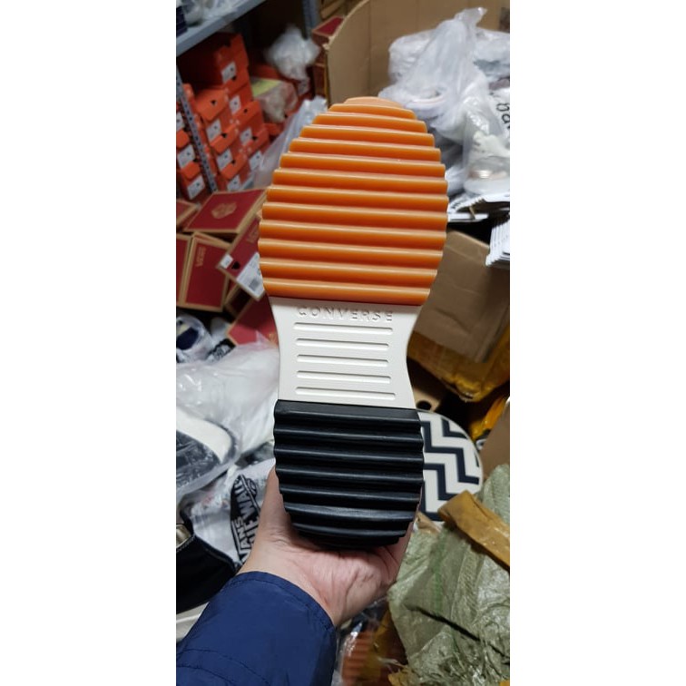 Giày Cvs Run Star Hike High JW Anderson Black