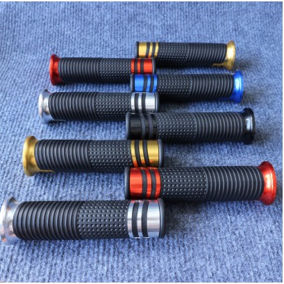 CẶP BAO TAY TRANG TRÍ XE MÁY CAO SU TỰ NHIÊN PHỐI NHÔM 2 ĐẦU TINH TẾ ( NHIỀU MÀU)