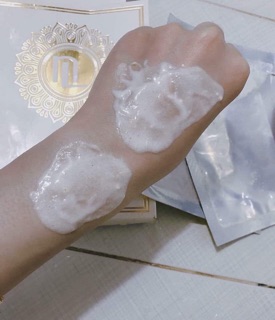 TẮM TRẮNG LÊNI