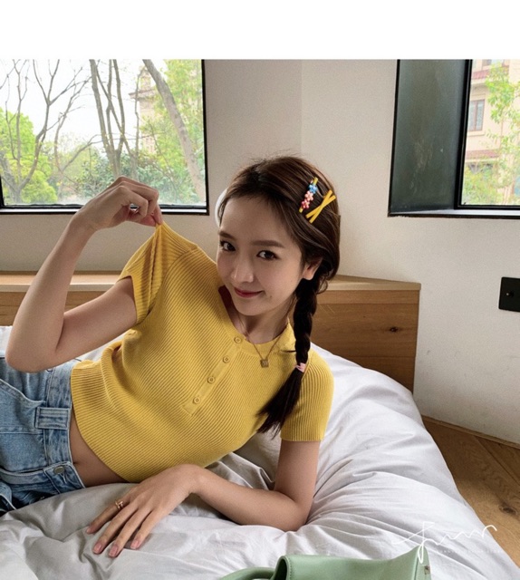 MS579 Áo croptop cổ tròn khuy dọc PhuLinhShop