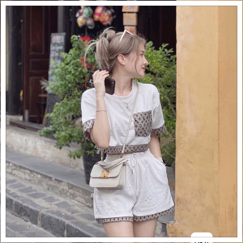 Set bộ xốp croptop viền dập nổi cực xinh set áo quần crt