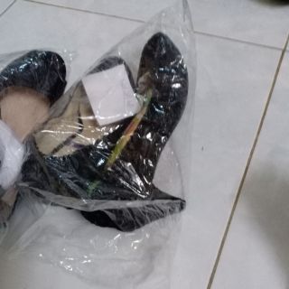 Giầy gửi minh linh 300