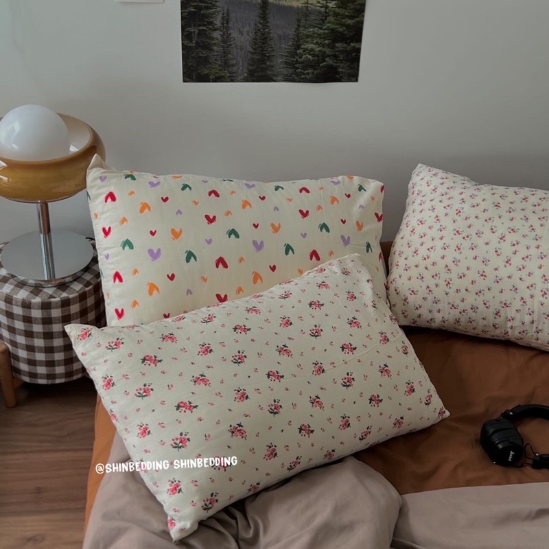 Vỏ Gối Nằm Decor Phong Cách HQ ( Hàng thun kẻ ô và đũi hoa nhí-shinbedding)