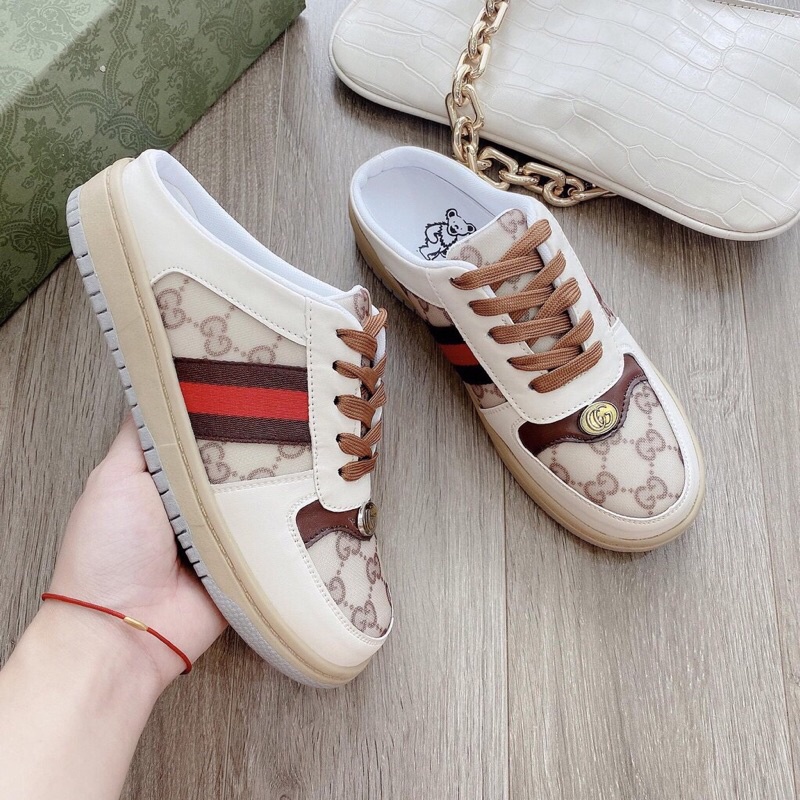 Giày sục thể thao dễ phối đồ mang êm chân