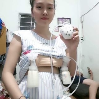 Áo hút sữa rảnh tay không dây