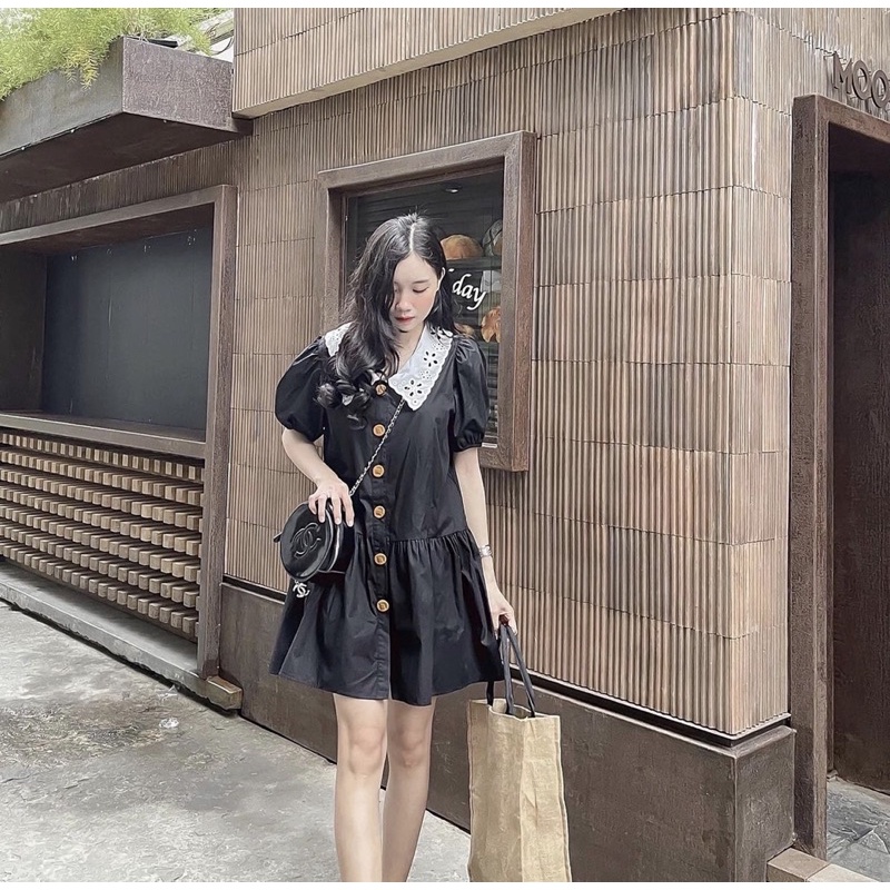 Đầm bbd phối nút đuôi cá cổ pe.ter ren