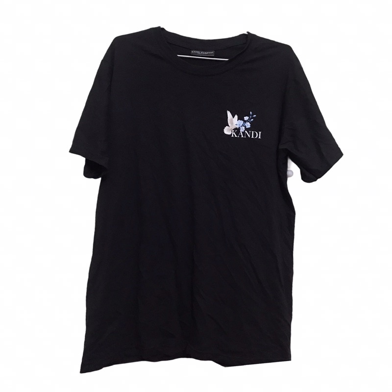 áo thun peach bird của kandi element limited nha size M ảnh thật mình chụp nhé