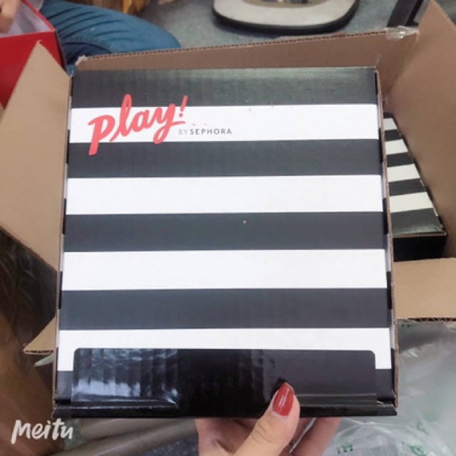 Set mỹ phẩm cho nữ [ order Sephora set Play ]