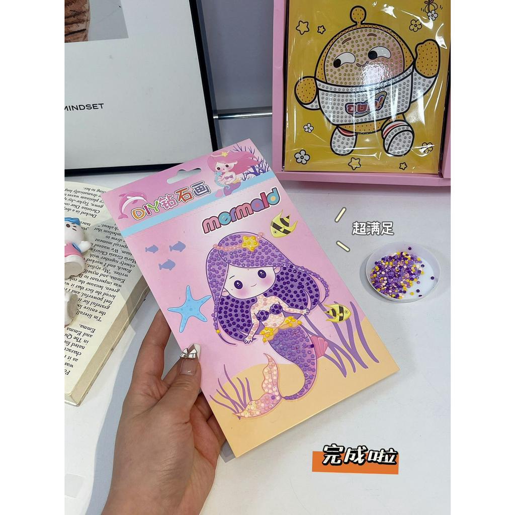 Tranh tự đính đá mini cho bé sét 16 tranh kèm bộ dụng cụ đính đá giúp bé rèn luyện tính kiên trì và sáng tạo