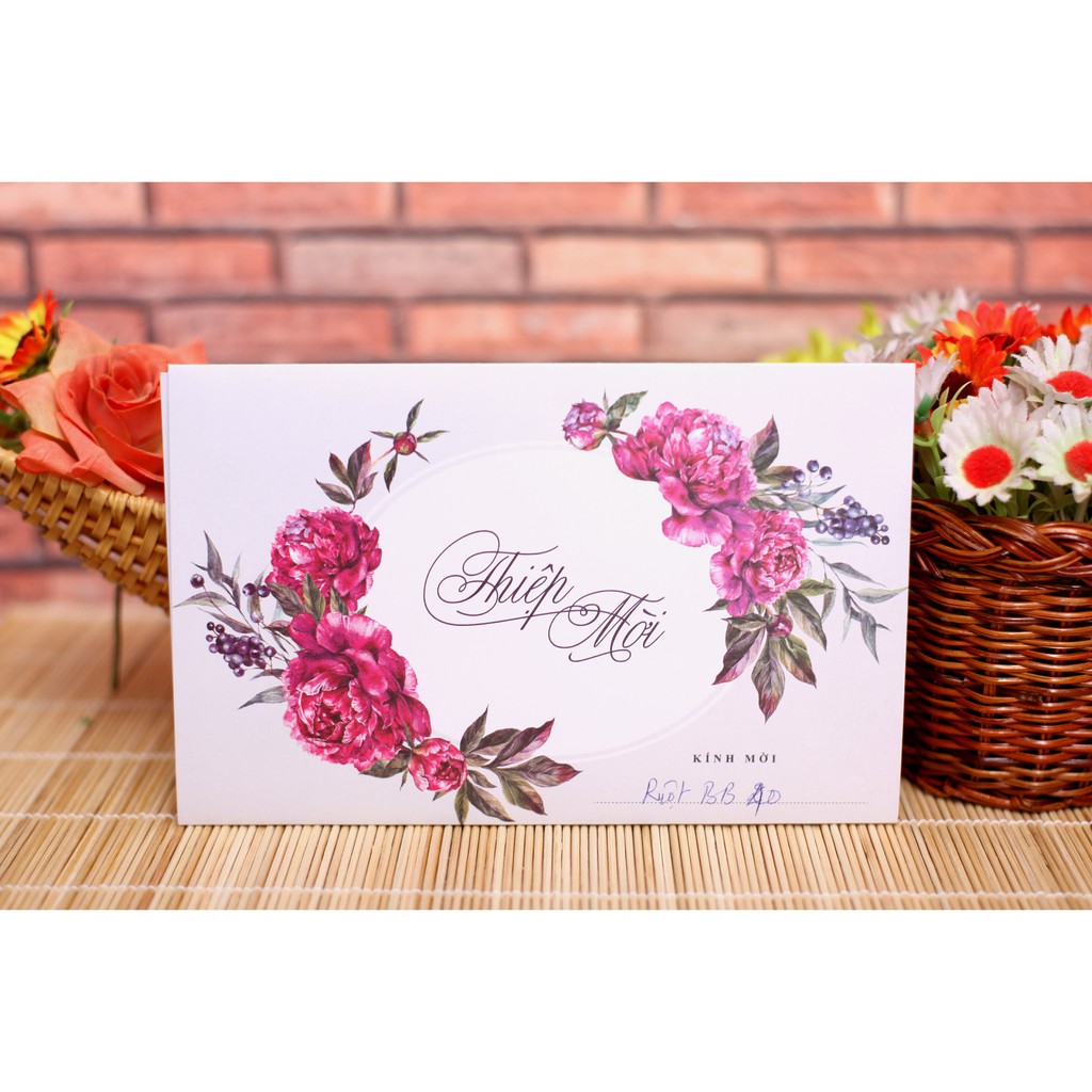 Thiệp cưới hiện đại - phong bì ngang - ruột gập ba