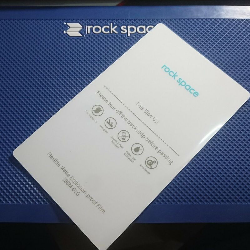 Miếng dán lưng PPF Rock Speca cho các dòng máy siêu bảo vệ( Trong ánh cầu vồng )