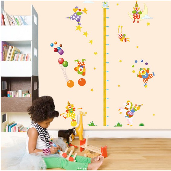 Decal trang trí thước đo Chú Hề vui nhộn
