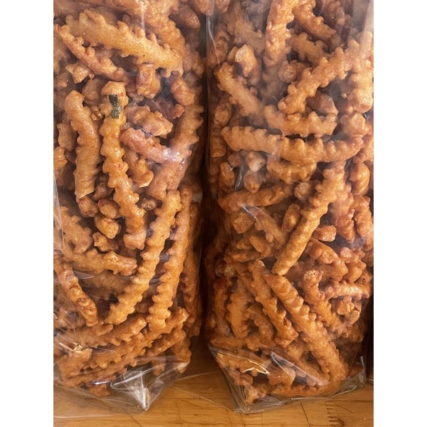 Bánh que cay đặt biệt gói 500gr