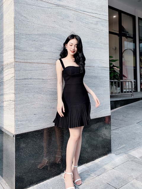 Váy 2 dây đuôi váy xếp ly V478 KYMIE | BigBuy360 - bigbuy360.vn