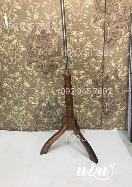 Chân gỗ manocanh (kèm ống inox và pát tăng đưa)