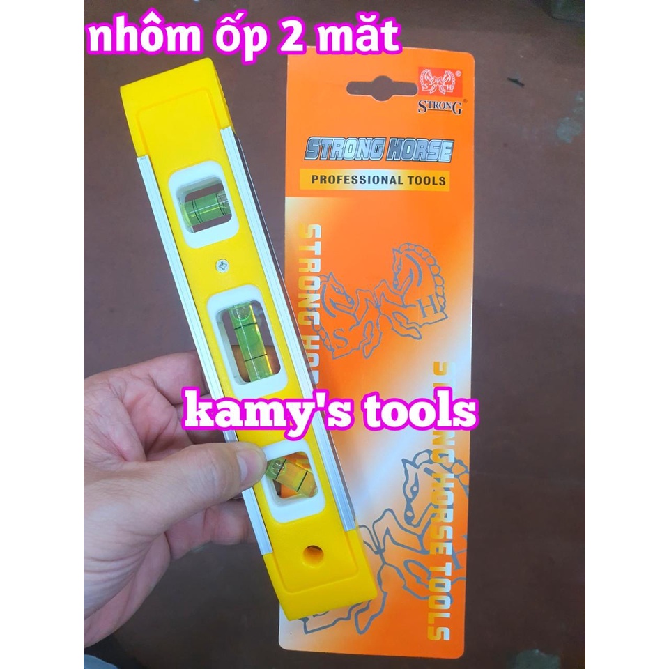 Thước thủy có nam châm hít ốp nhôm 2 mặt 200mm