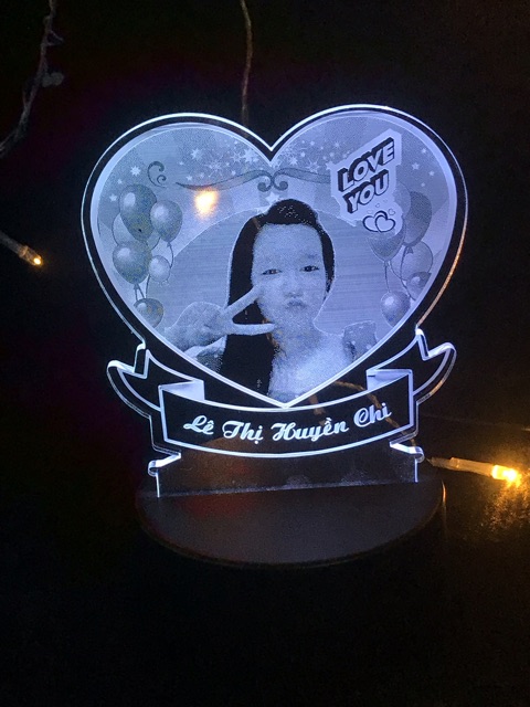 Đèn ngủ led 3d khắc hình ảnh chân dung theo yêu cầu DLT0001