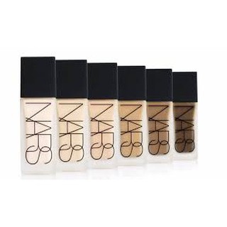 Kem nền Nars All Day Lumninous