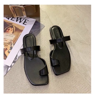 Dép Sandal Nữ Xỏ Ngón Cá Tính Basic Đế Bệt Hotrend Hè