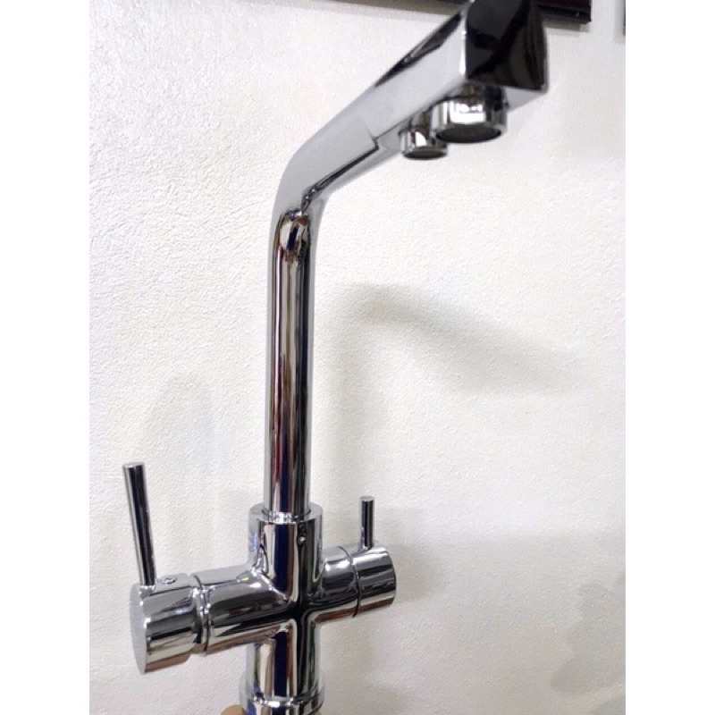 🌾🌹🍀🍀vòi rửa bát 3 đường nước.vòi rửa bát đồng nóng lạnh