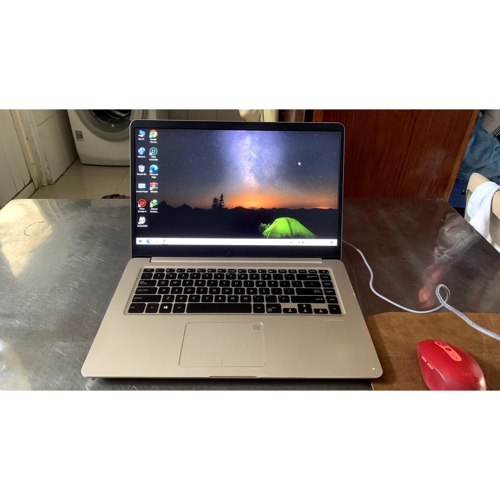 Laptop Asus S510U màn hình 15.6 inch: intel core i5, ram 12gb, ssd 120gb.