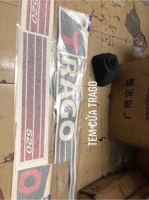 TEM XE NGUYÊN ZIN CHO XE TẢI HYUNDAI TRAGO - CHẤT 100%