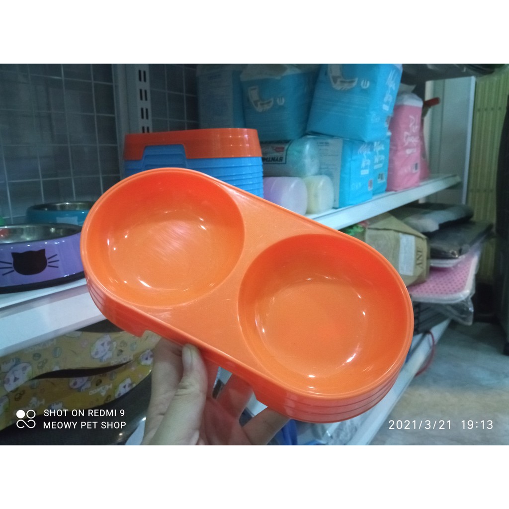 Bát đựng thức ăn đôi thích hợp cho nhà đông con - Bát ăn nhựa đôi cho chó mèo